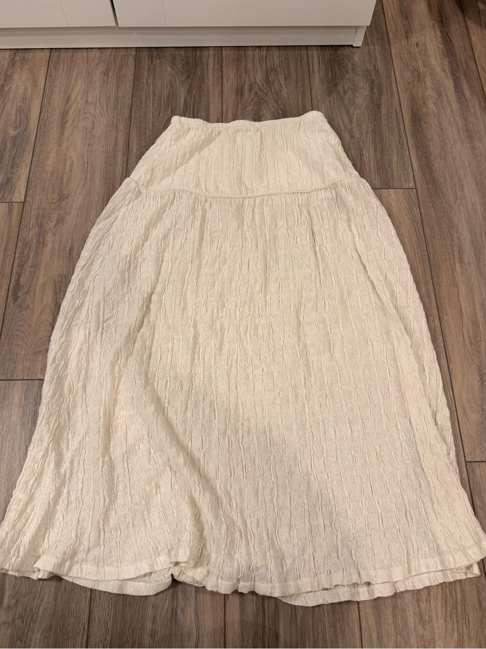 H&M Cream Textured Maxi Skirt